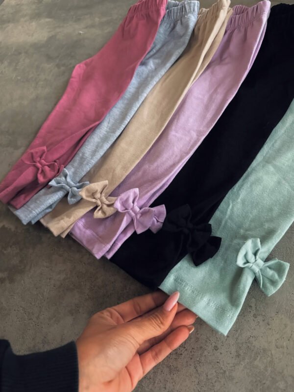 Calzas de algodón con moño