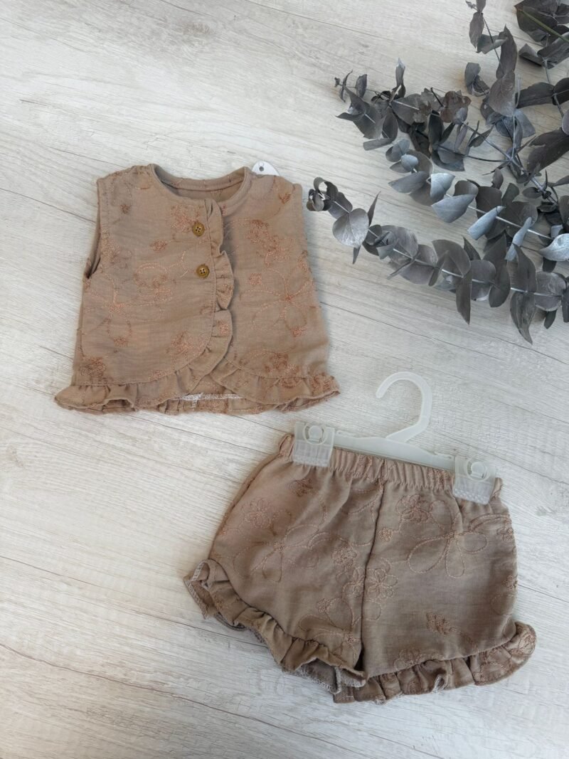 Conjunto bordado IMPORTADO