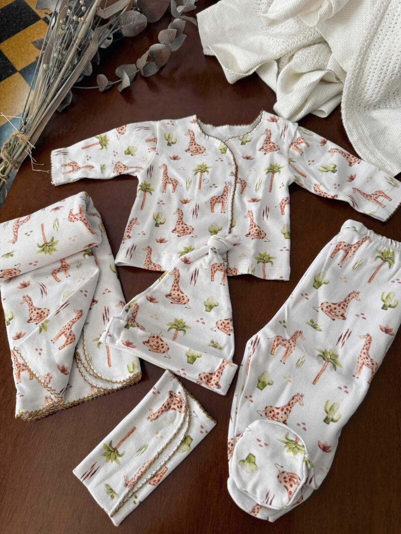 Ajuar 100% algodón jirafa