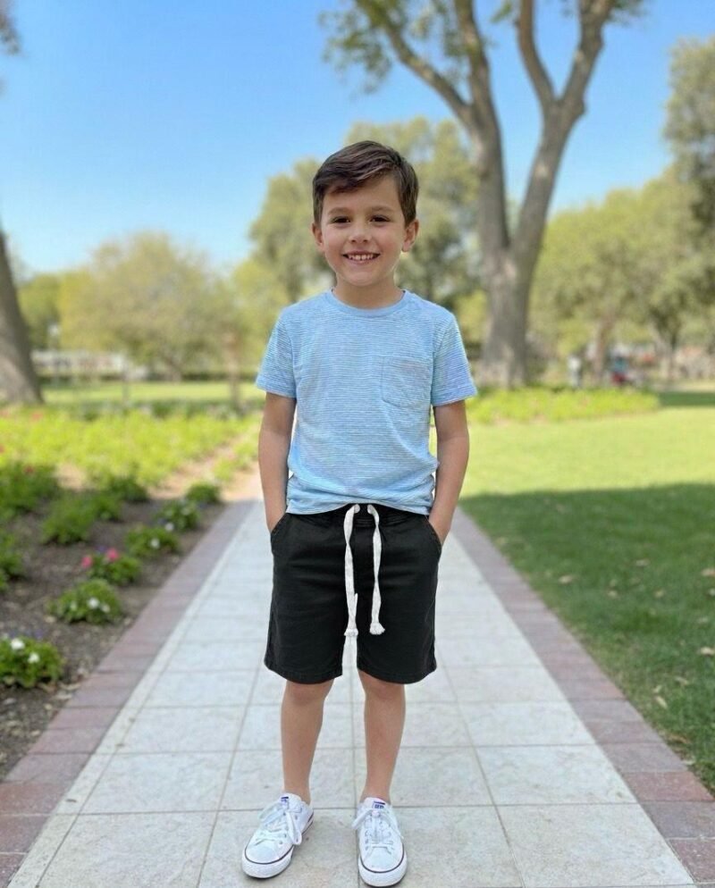 Bermuda Jogger elastisada corte chino con cordón