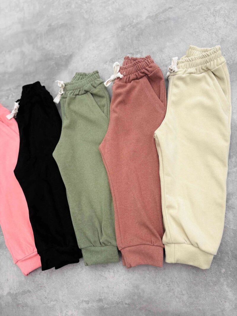 pantalon de darlon con puño