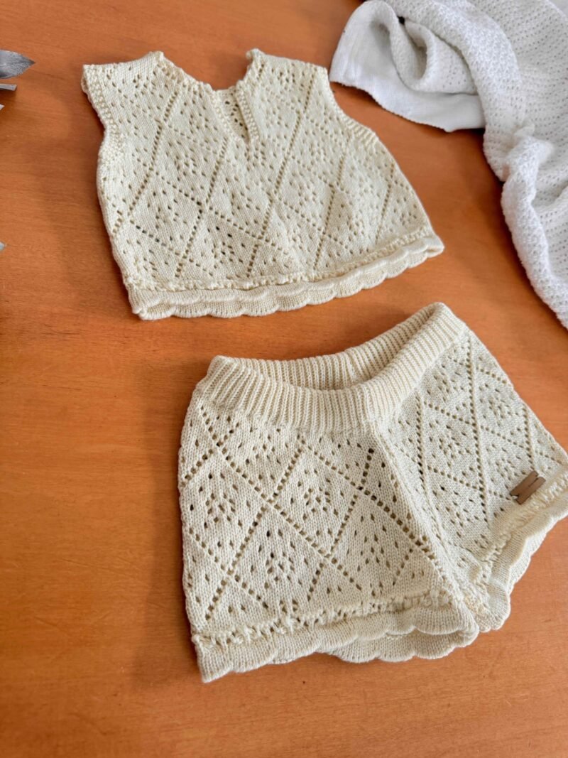 Conjunto tejido IMPORTADO