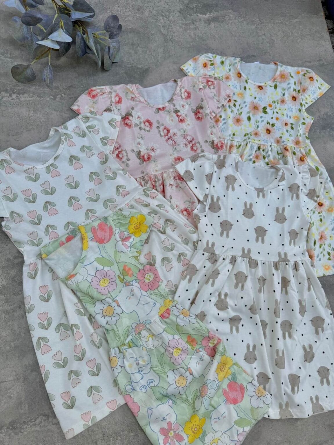 Vestidos de algodón estampados niña