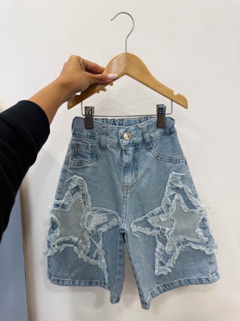 Bermuda baggy con estrellas