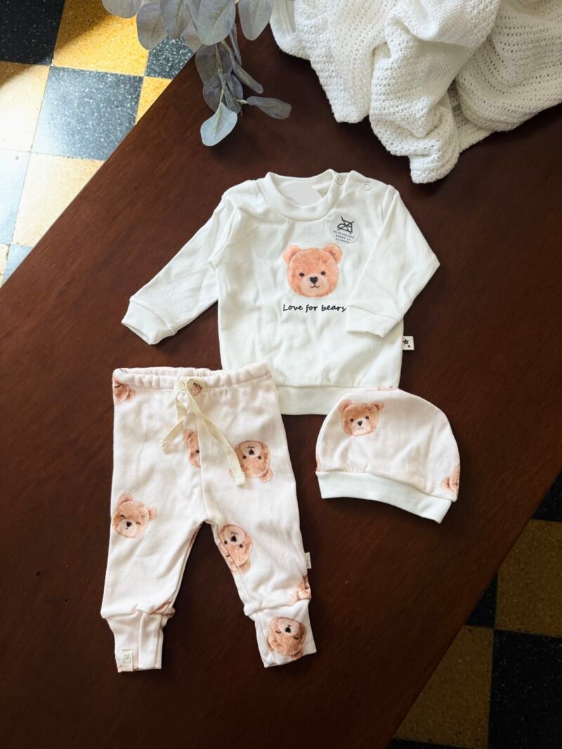 Conjunto Buzo + Pantalón + Gorro