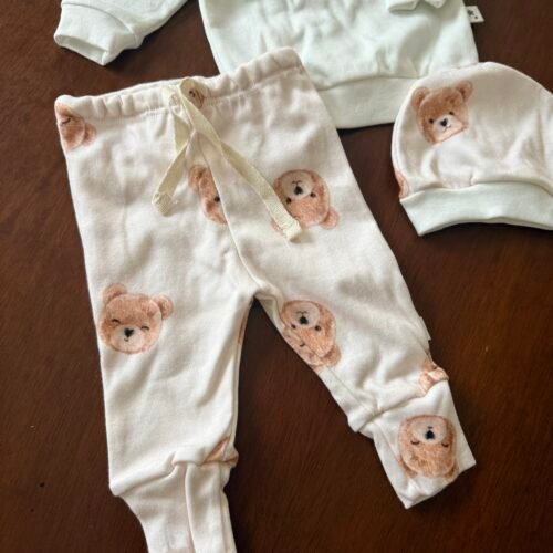 Conjunto Buzo + Pantalón + Gorro