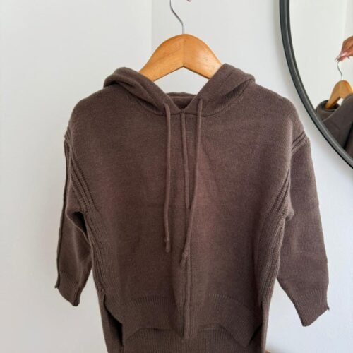 SWEATER IMPORTADO CON CAPUCHA