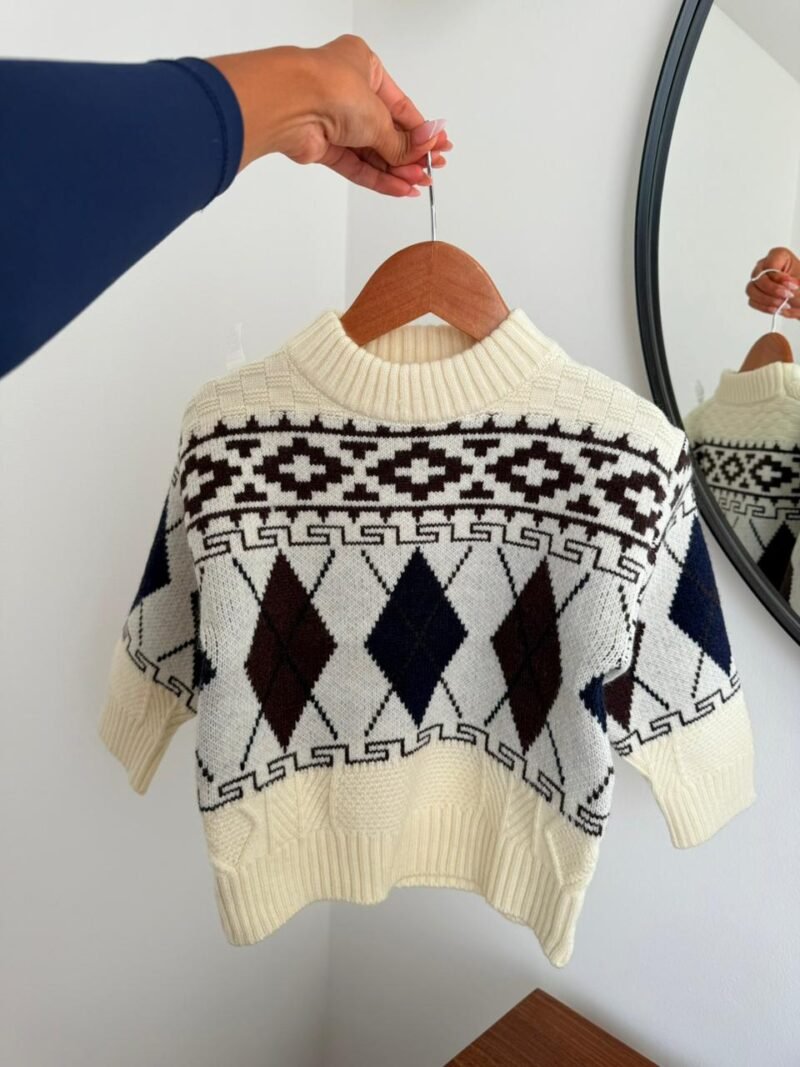 SWEATER LOCHE TEJIDO IMPORTADO CUELLO REDONDO