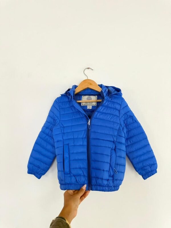 2 CAMPERA IMPERMEABLE IMPORTADA