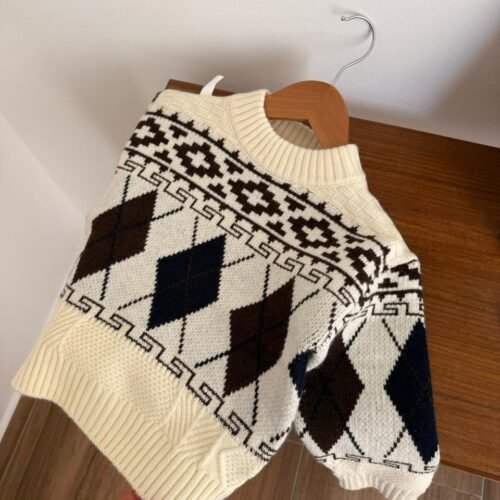 SWEATER LOCHE TEJIDO IMPORTADO CUELLO REDONDO