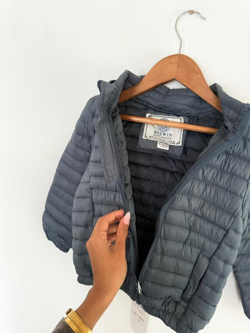 CAMPERA IMPERMEABLE IMPORTADA