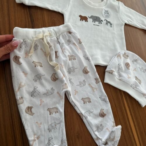 WhatsApp Image 2026-03-17 at 4.21.23 PM AJUAR 3 PIEZAS PIMA HIPOALERGENICO