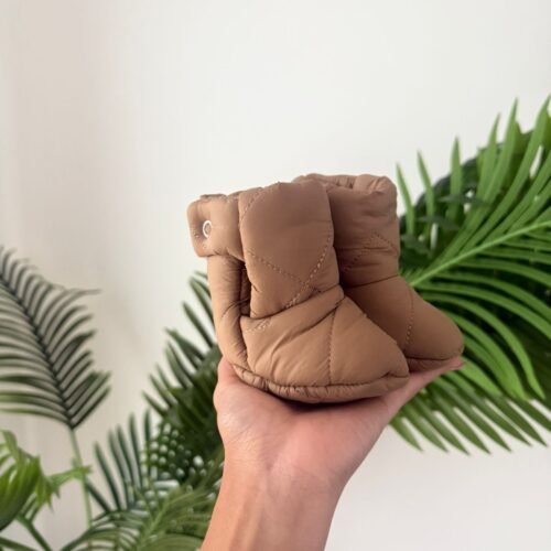 BOTAS IMPERMEABLES CON CORDERITO POR DENTRO