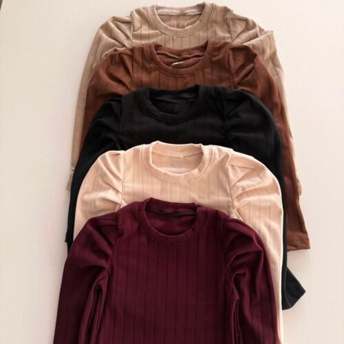 WhatsApp Image 2026-07-17 at 7.12.58 PM (1) SWEATER PRINCESA