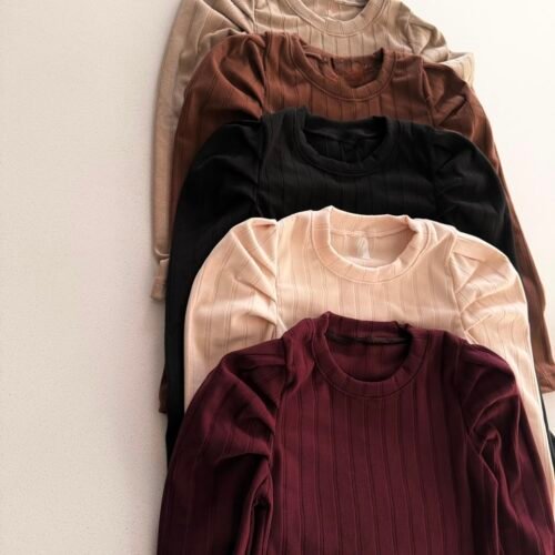 WhatsApp Image 2026-07-17 at 7.12.58 PM SWEATER PRINCESA