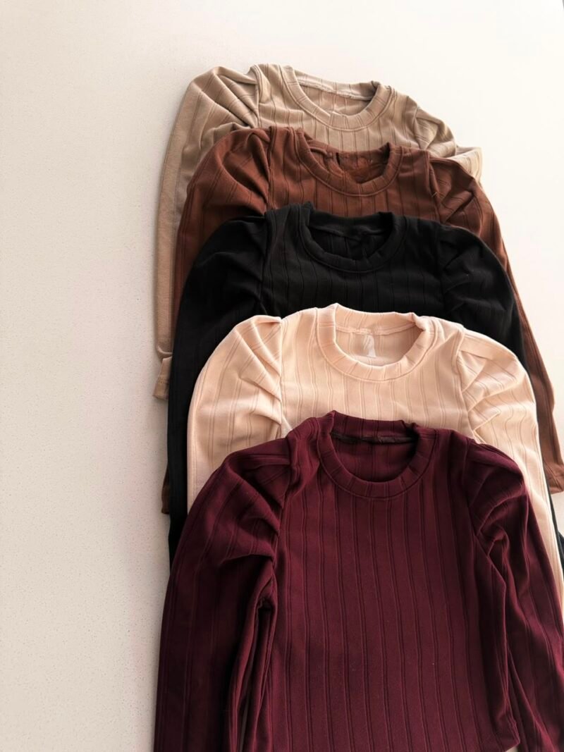 WhatsApp Image 2026-07-17 at 7.12.58 PM SWEATER PRINCESA