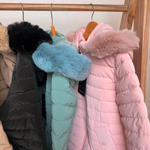 WhatsApp Image 2026-07-18 at 6.55.16 PM CAMPERA IMPORTADA PLUMA Y PIEL