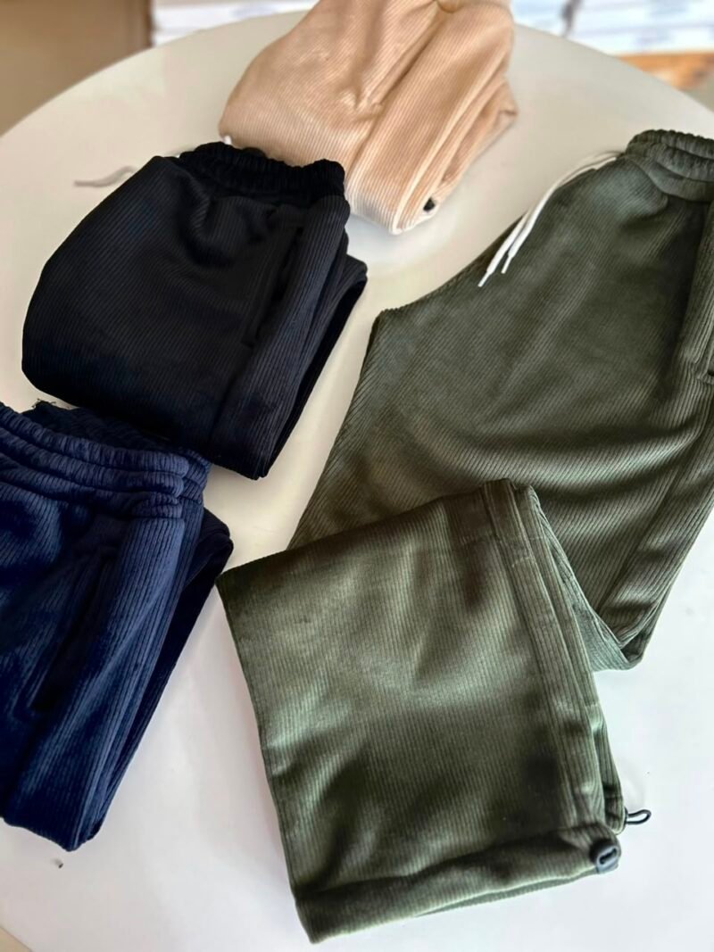 WhatsApp Image 2026-08-26 at 4.48.24 PM (2) BAGGY JOGGER 2 EN 1